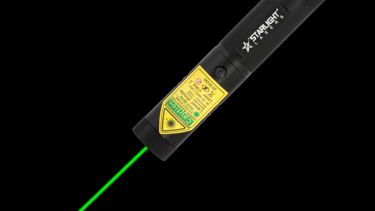 Rode of groene laser? Welke kleur laserpen je het best ziet